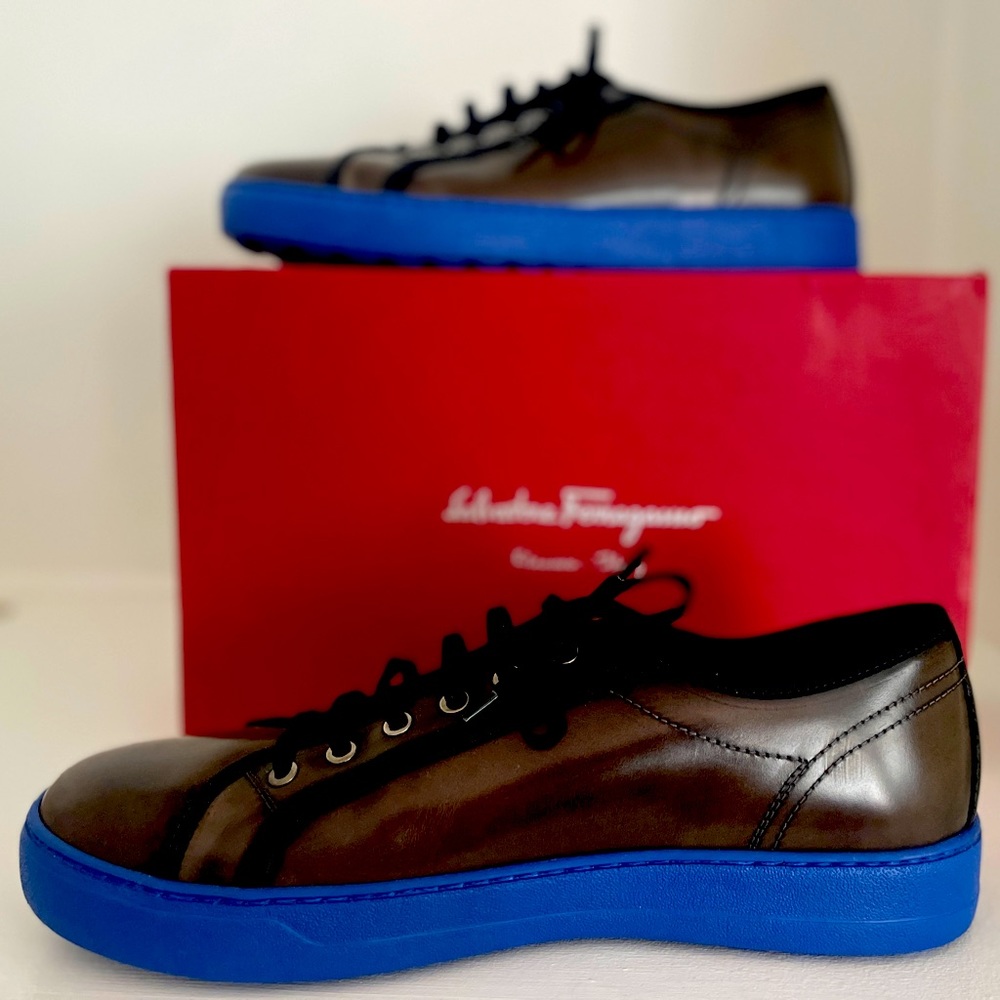 Salvatore Ferragamo Fulton men’s sneakers lightly worn in box.  Excellent shape.